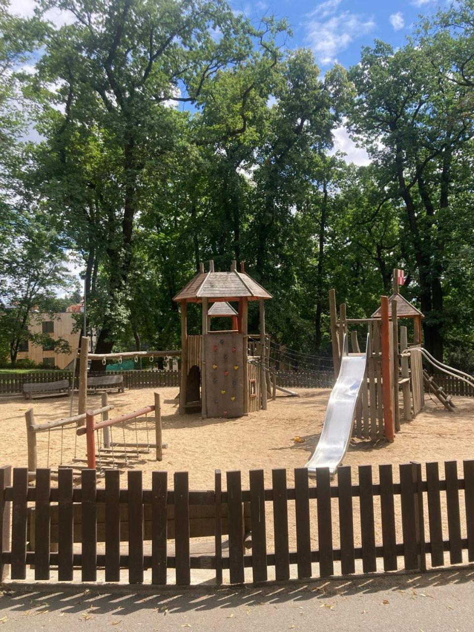 פראג Residence Park Klamovka מראה חיצוני תמונה